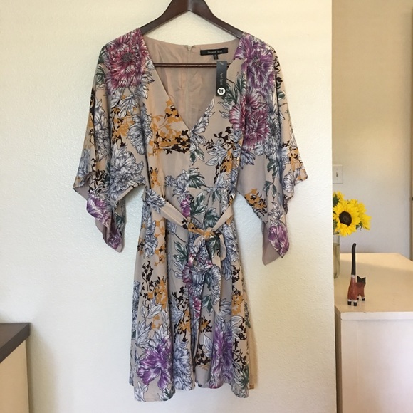 Best selling dress! - Picture 8 of 8